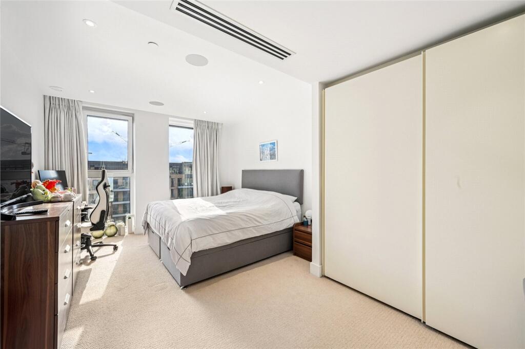 Principal Bedroom