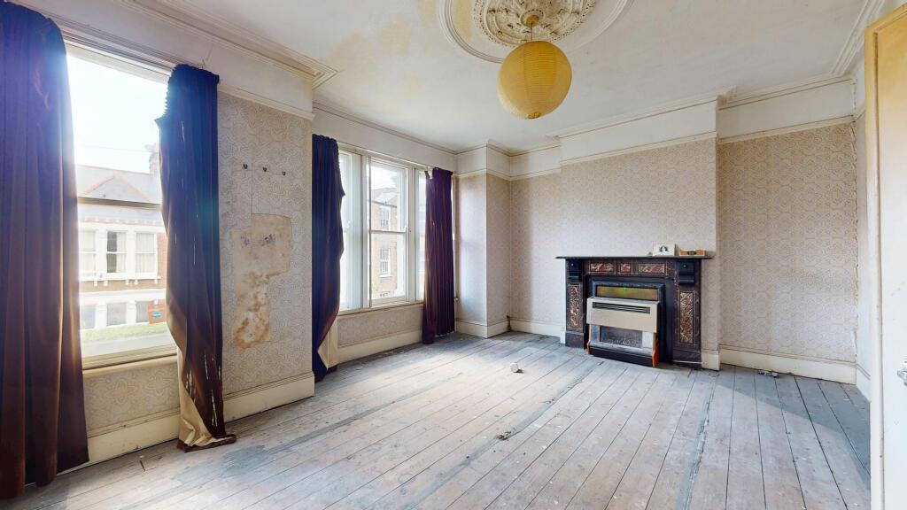 3B Navy Street, Clapham, London SW4 6EY