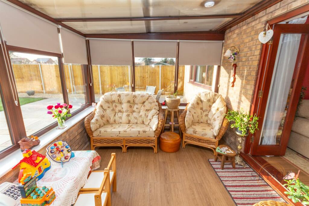 1 mayfield close -18.jpg