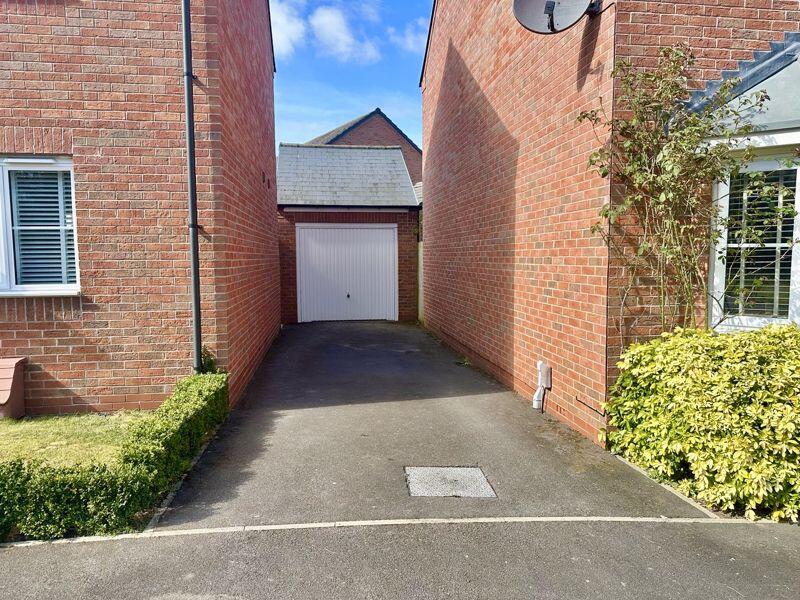 Driveway &amp; Garage