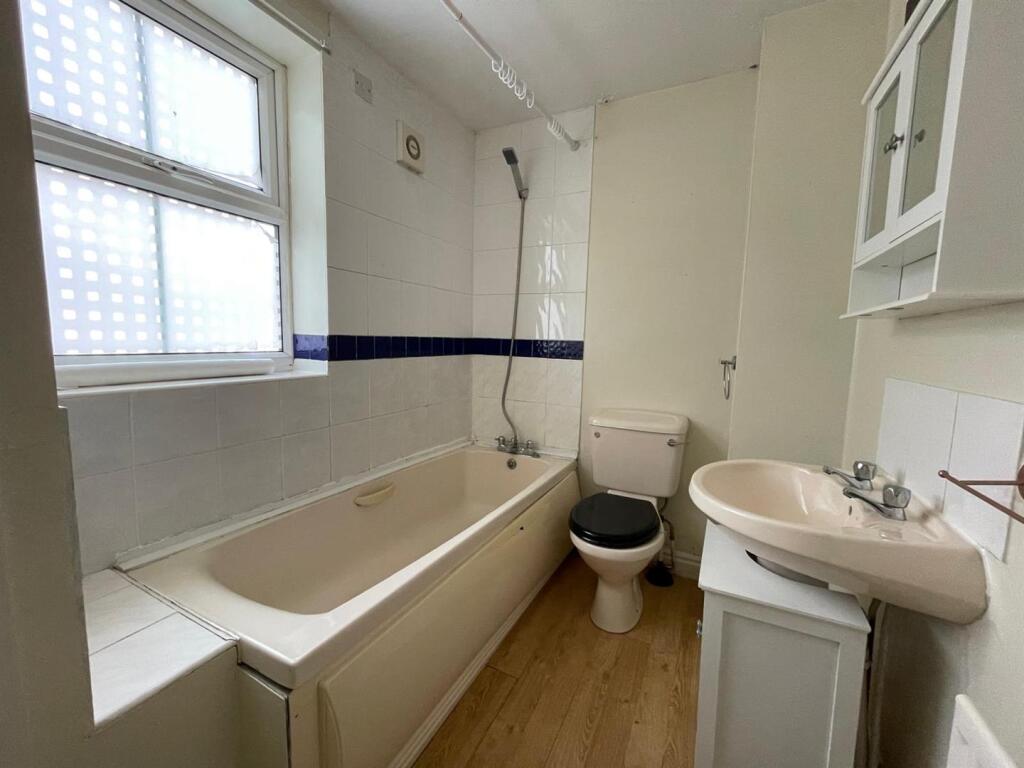 Photo 22-10-2025, 11 57 57 (1).jpg