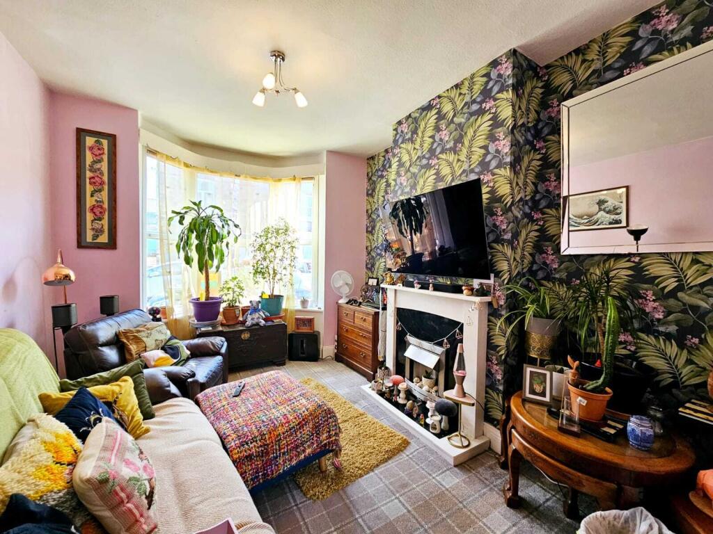 d4ce031f-bb25-4123-863d-de90db9d2052