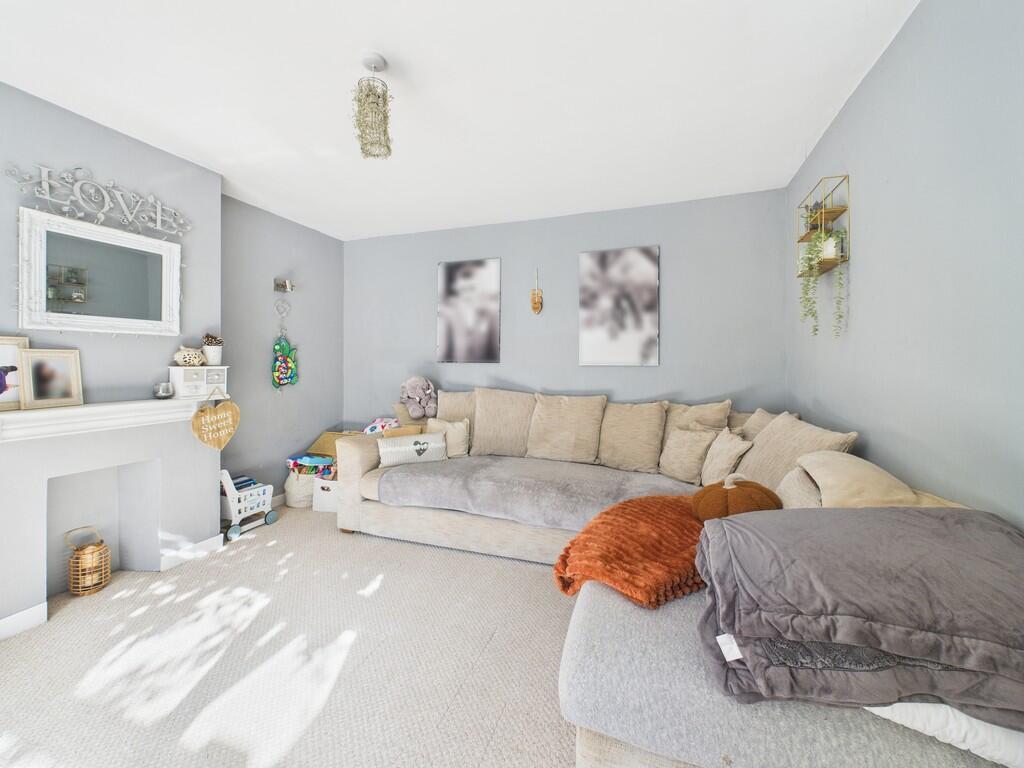 CAM02089G0-PR0575...