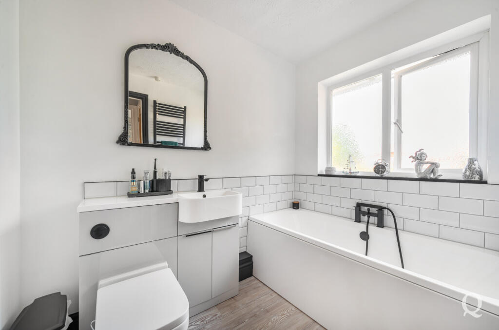 48710af7-4ca8-4b7...