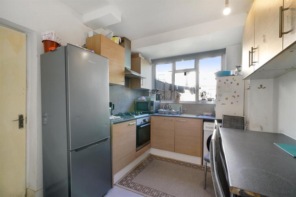 11 St. Andrews Avenue - N3MYeyhwJhydCqtpu7wP.jpg