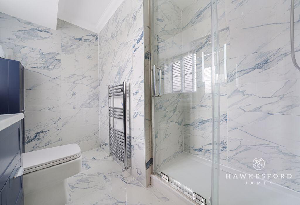 Dental Close, Sittingbourne - Ensuite