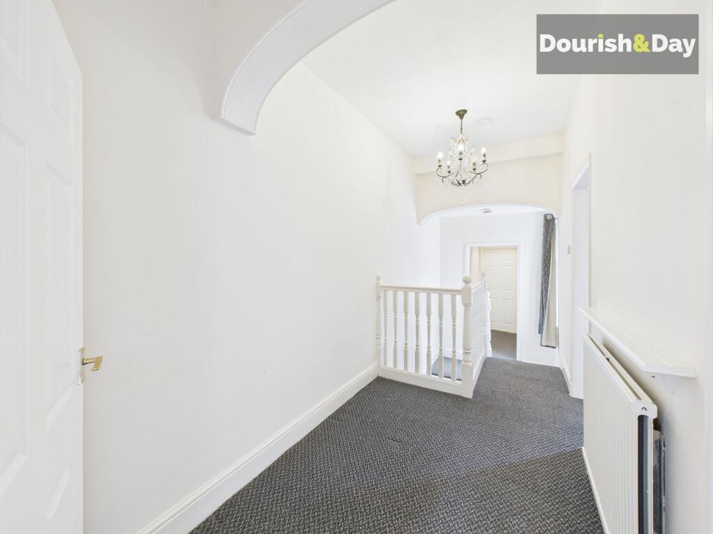 Large First Floor Landing