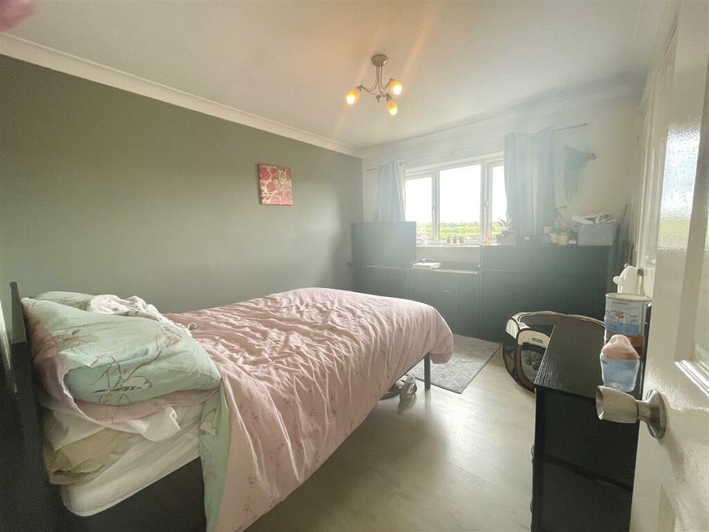 Bed 1