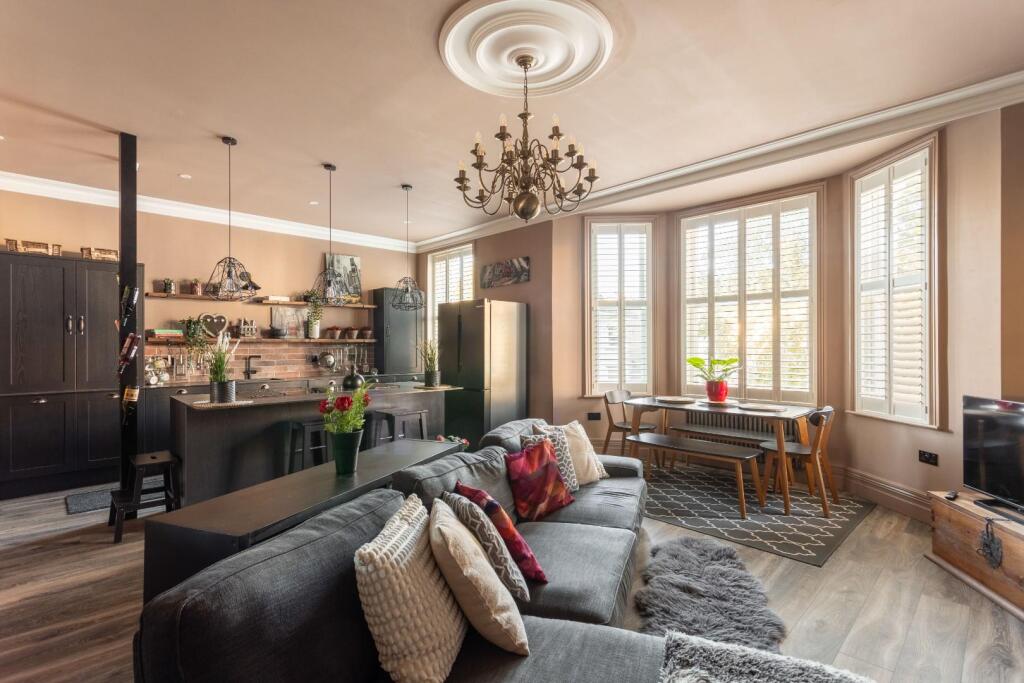 Ventnor Villas-7.jpg