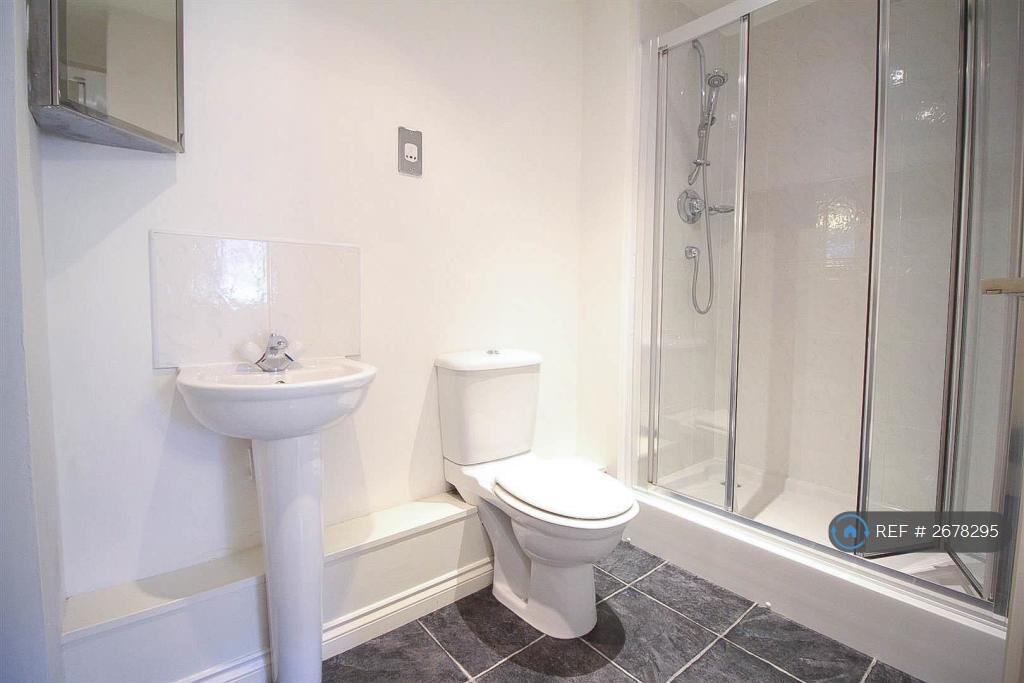 Ensuite Bathroom