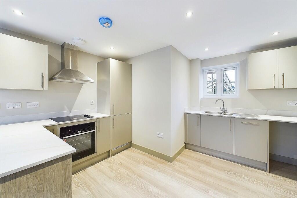 CAM03416G0-PR0064...