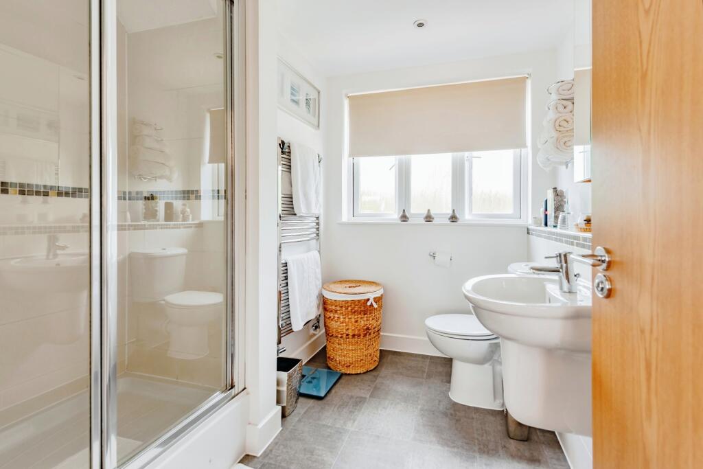 Master En-suite