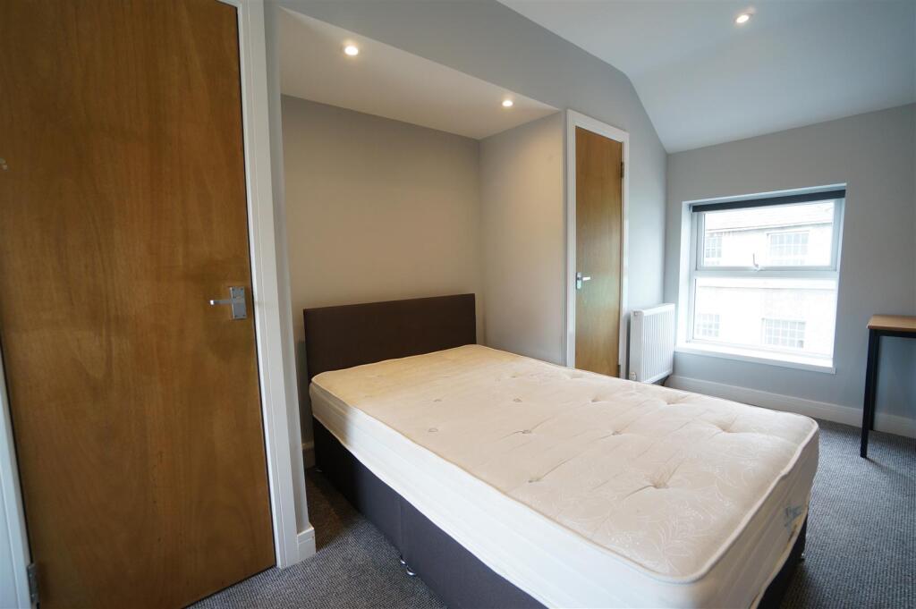 54HolyheadRoad_B10.JPG