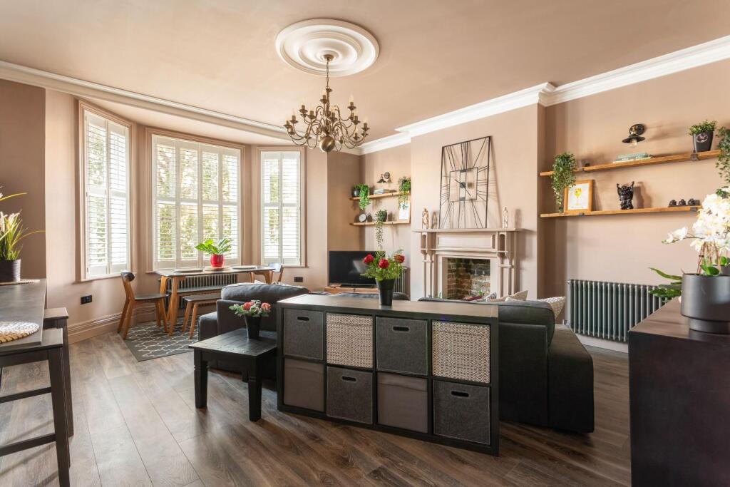 Ventnor Villas-3.jpg