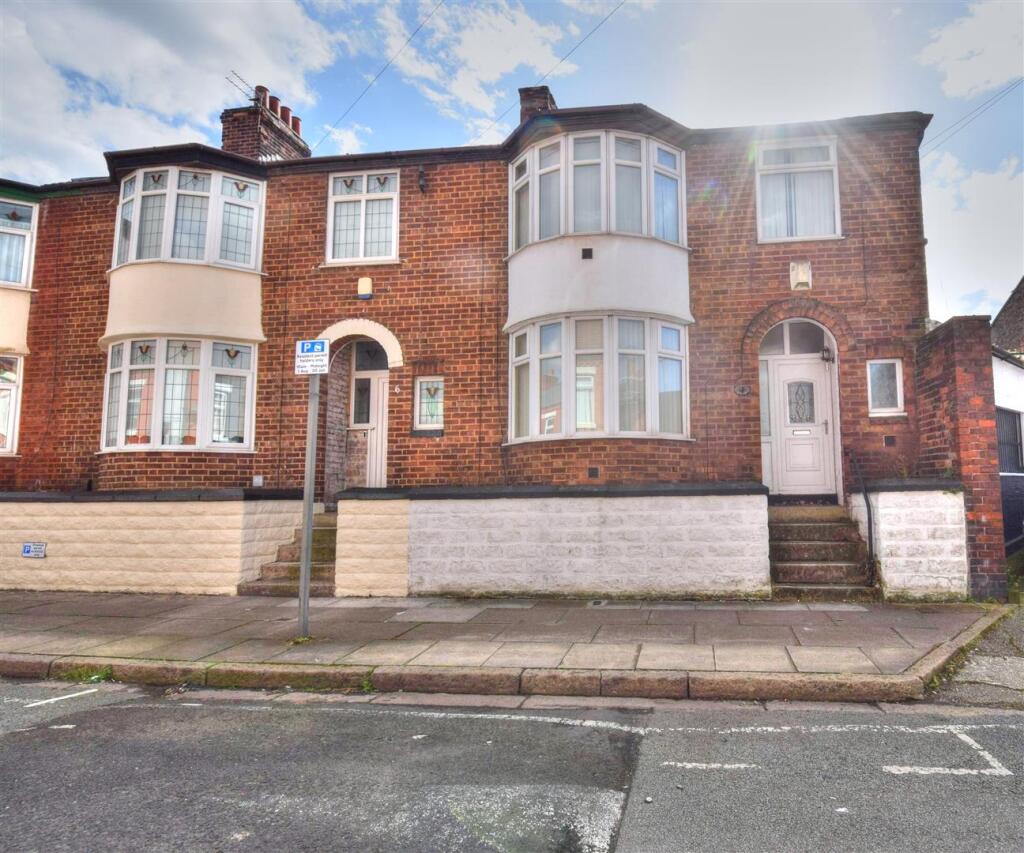 Taplow street L6 0AB