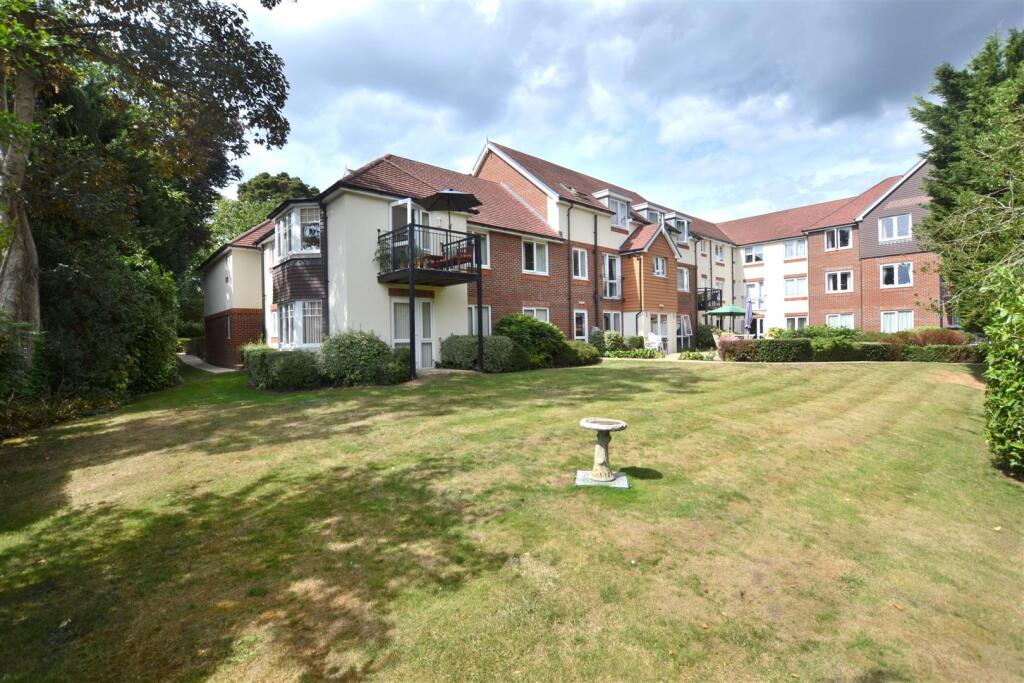 Communal Grdns 2.JPG