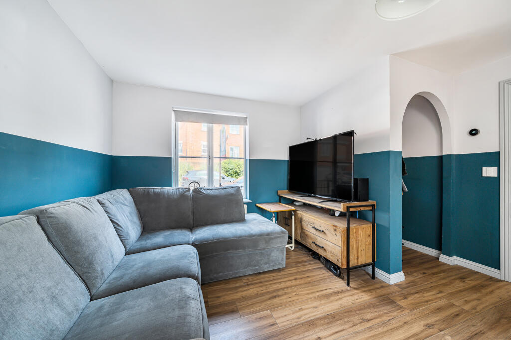 1328273116893a09d226b5