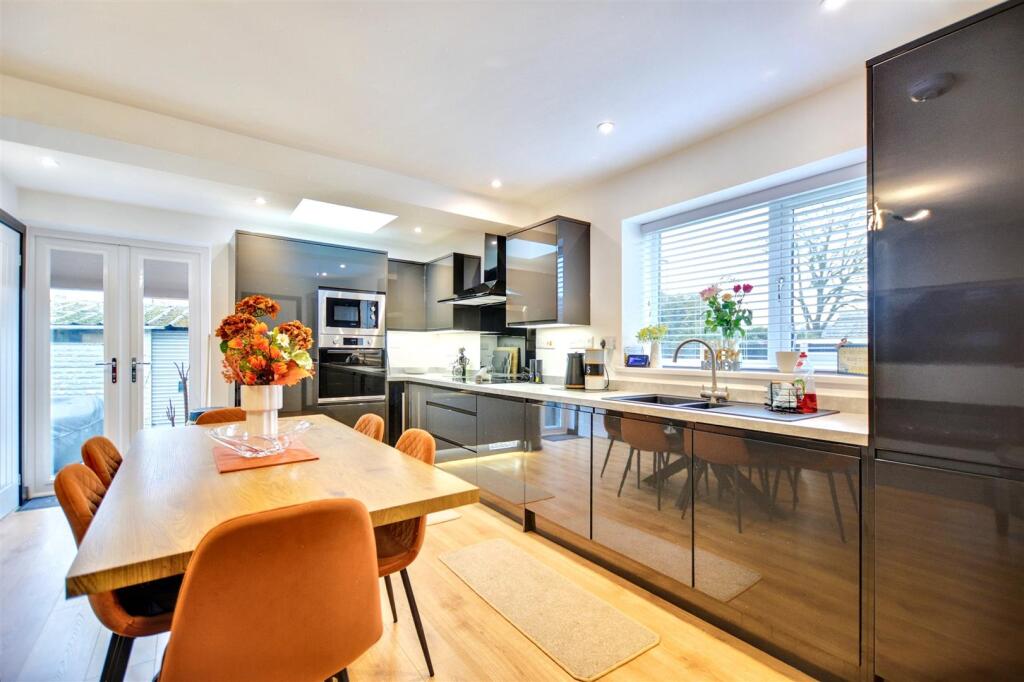 Kitchen Diner_2.jpeg