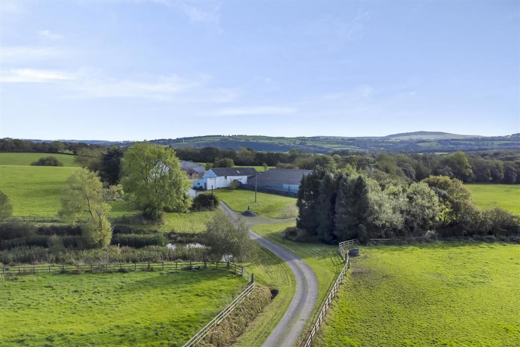 Lane To Property