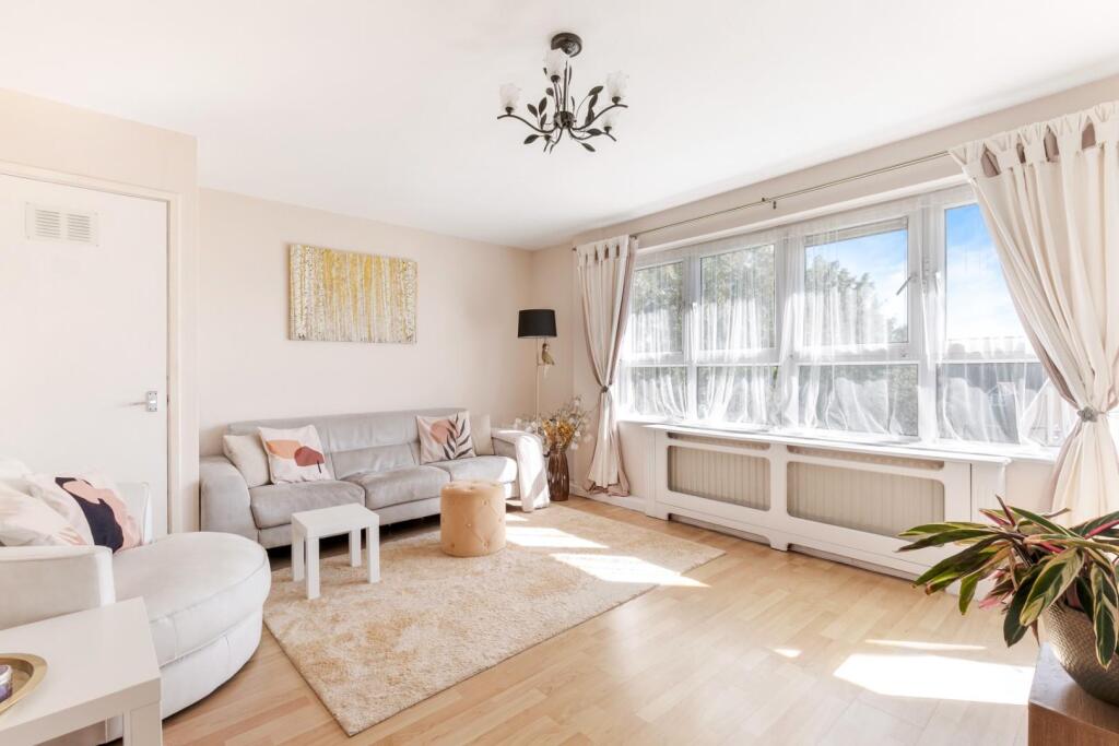 MERLAND RISE  143  (3).jpg