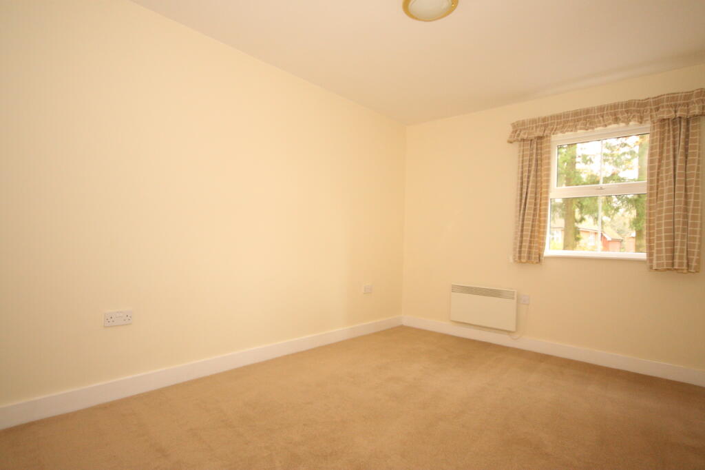 Second bedroom