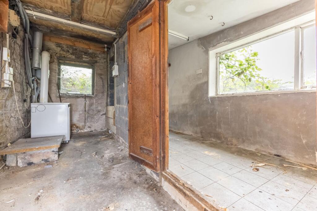 Wash Kitchen