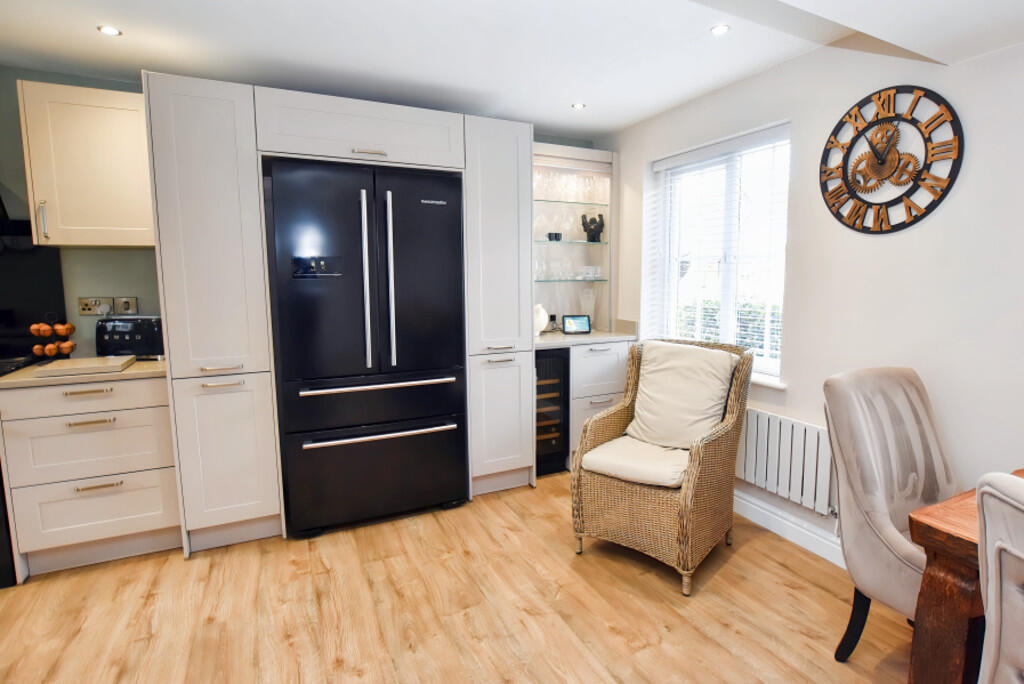 Dining Kitchen 3