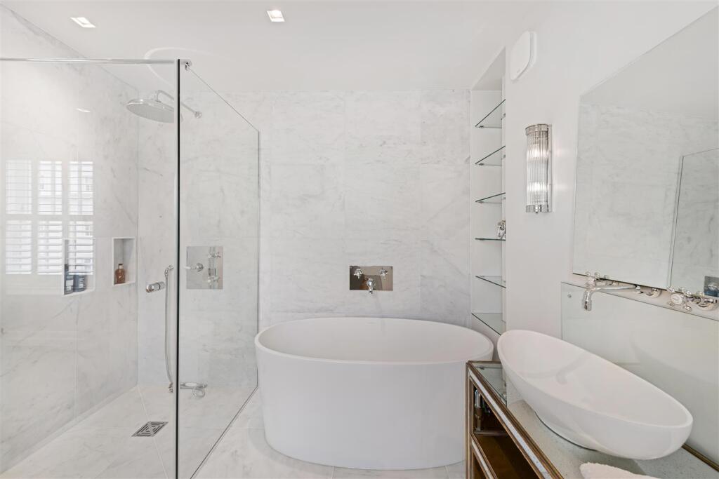 37 Lower Belgrave Street Hi-19.jpg