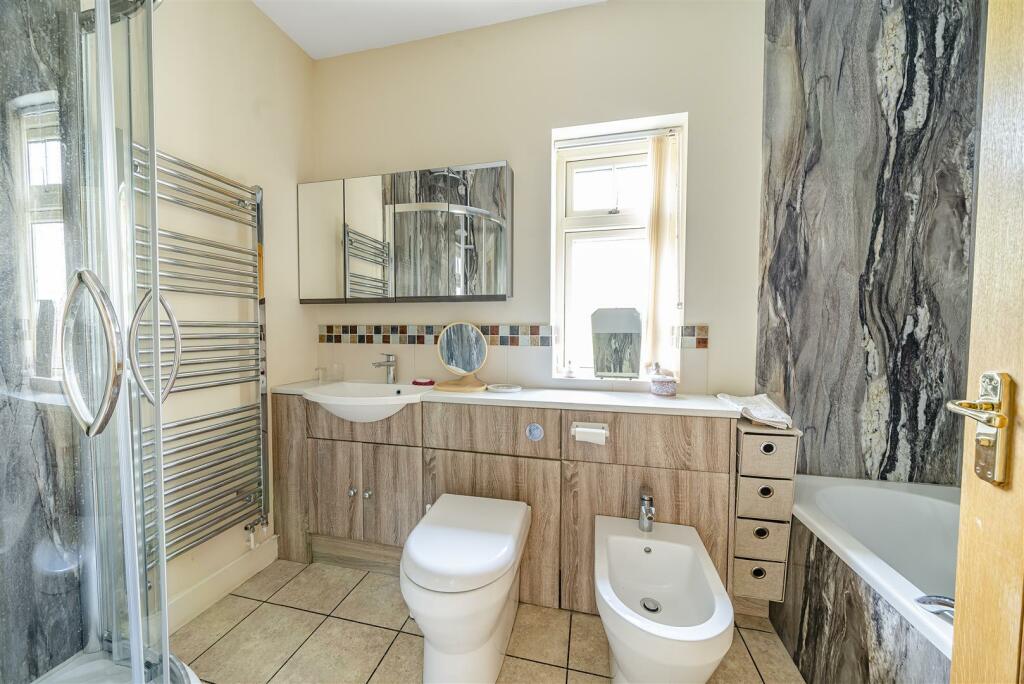 32a High Street, Paulerspury