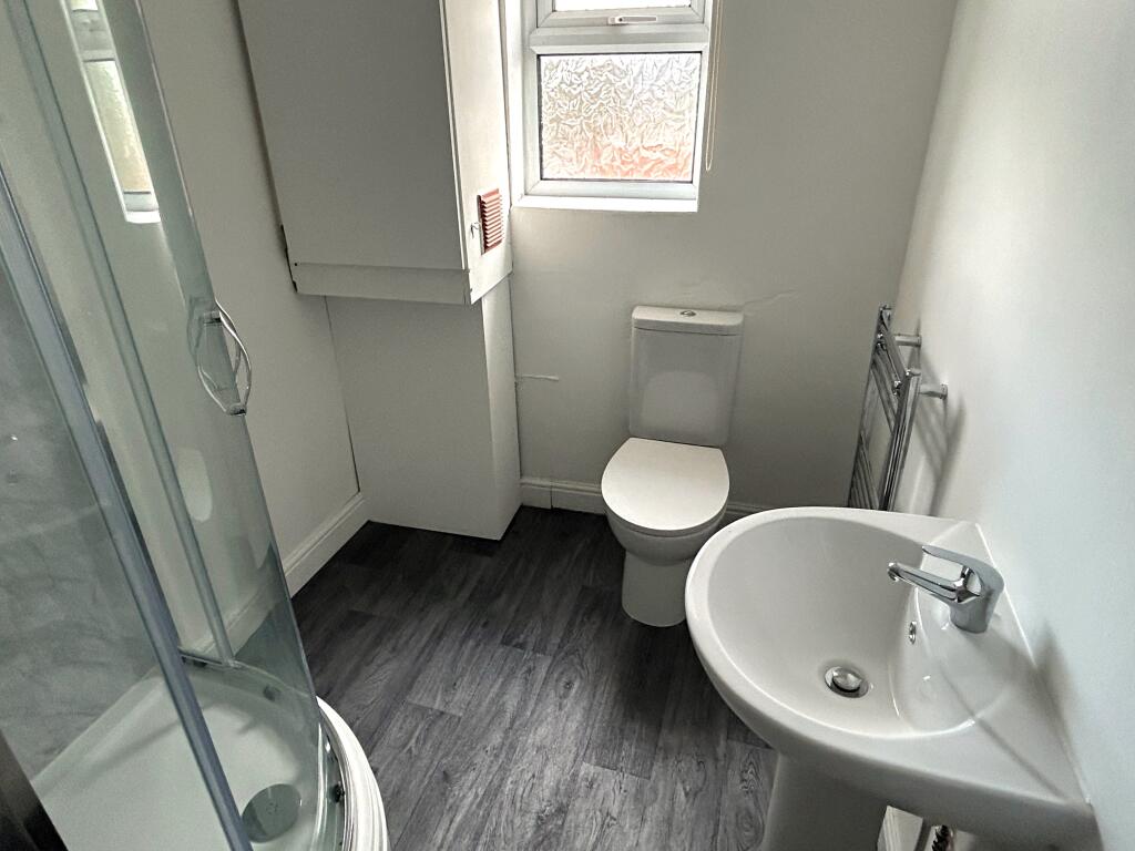 Bathroom T202509030958.jpg