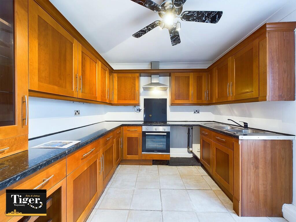 CAM03440G0-PR0229...