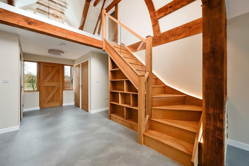 MAYTUM BARN - VANITY LANE - LINTON - MAIDSTONE - M