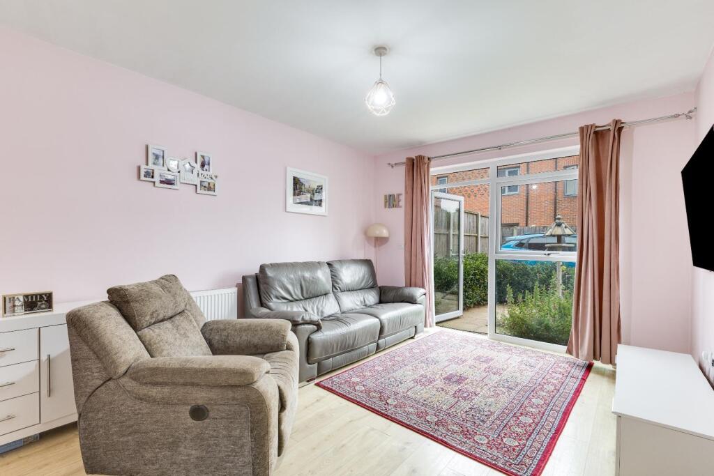 Booth Close 1-22.jpg