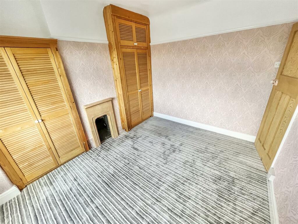 Bedroom 2 Aspect 3.jpg