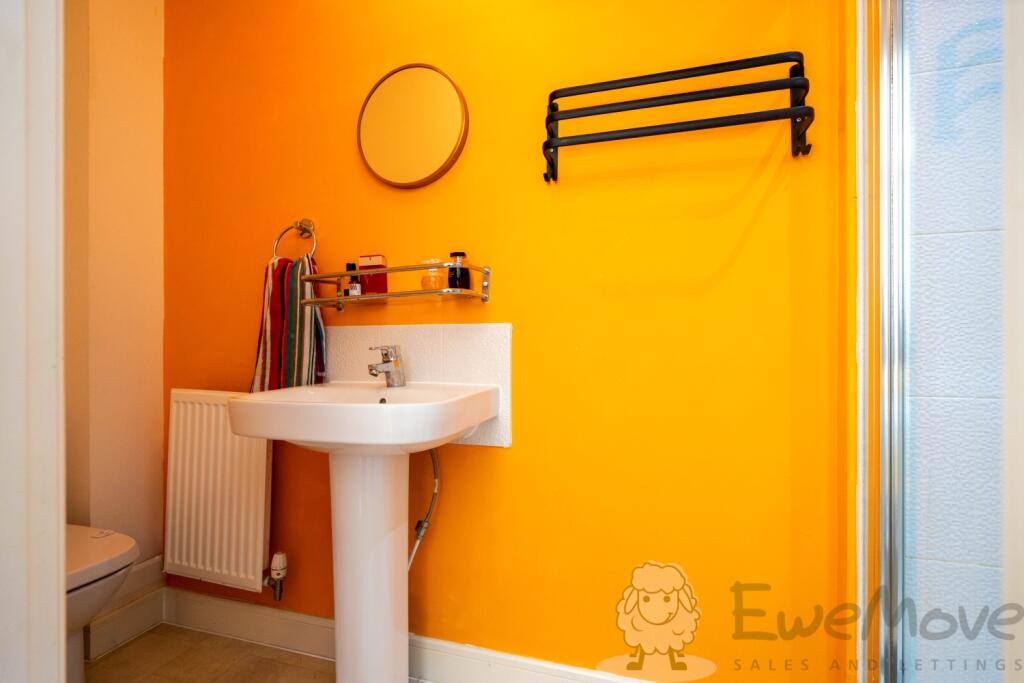 Ensuite Shower Room