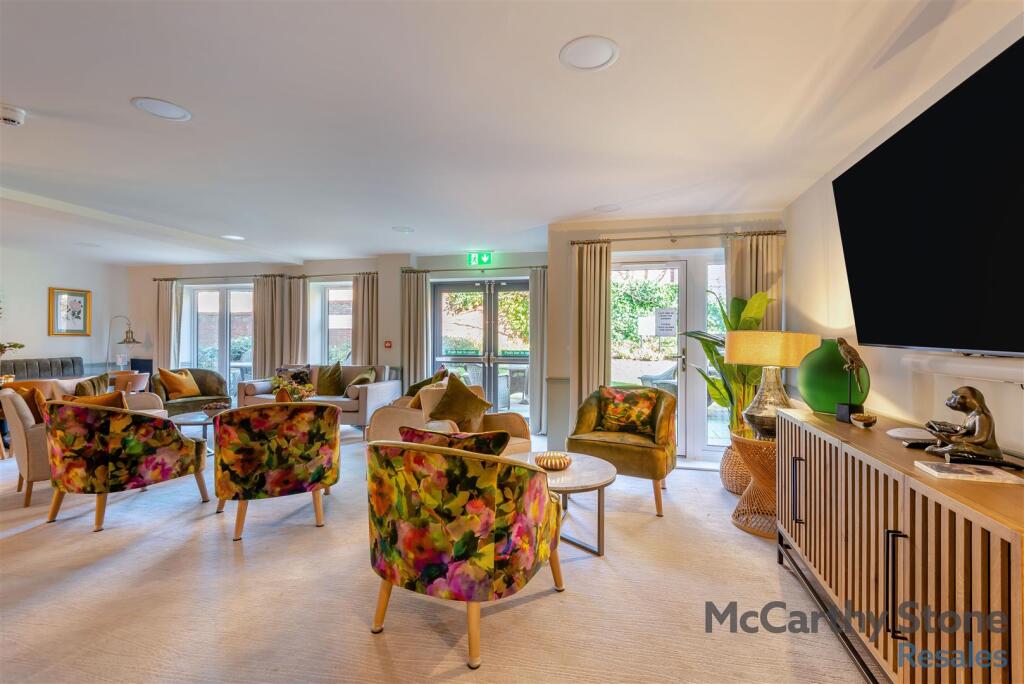 8634673-interior11.jpg