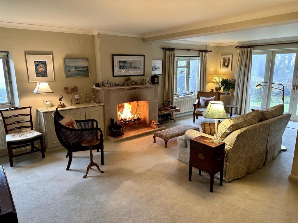 Sitting room final .JPEG