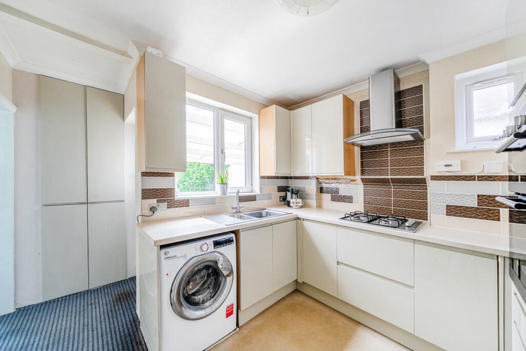 1310177-15-684c0d...