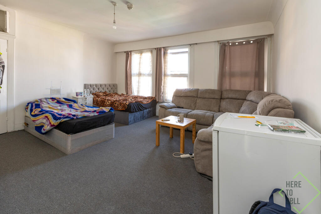 Turnpike Lane, N8-1 (4)