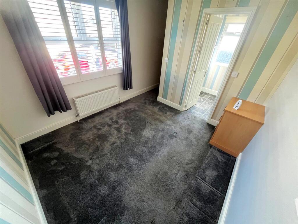 Bedroom1.jpg