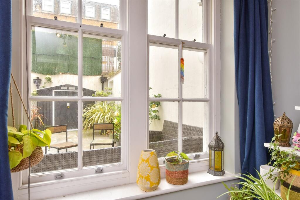 Internal Lifestyle Photograph