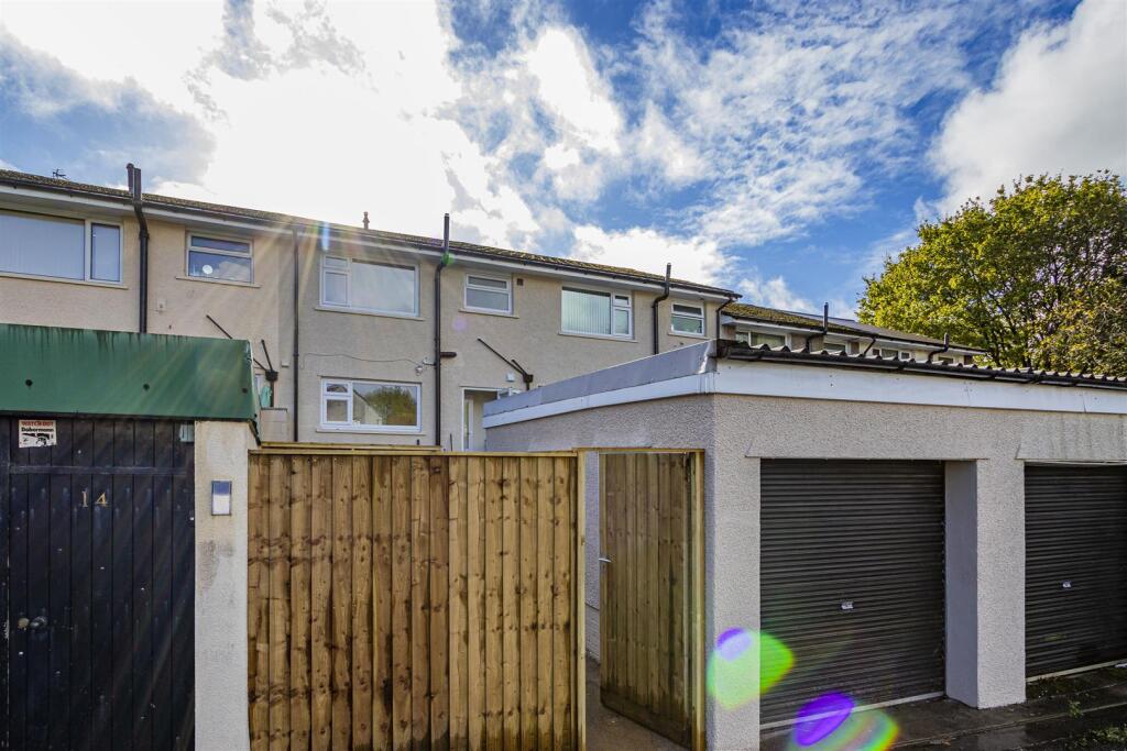 Pontrilas Close 13-4.jpg