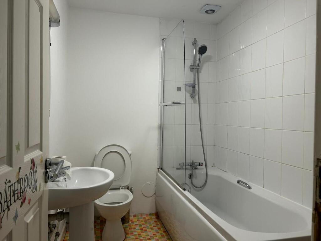 WhatsApp Image 2025-09-05 at 12.56.05 (3).jpeg