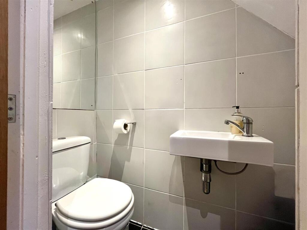 Ground Floor WC