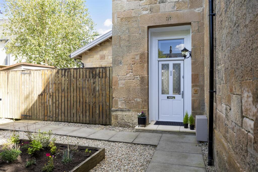 1_GLENBANK_ROAD_LENZIE_006.JPG