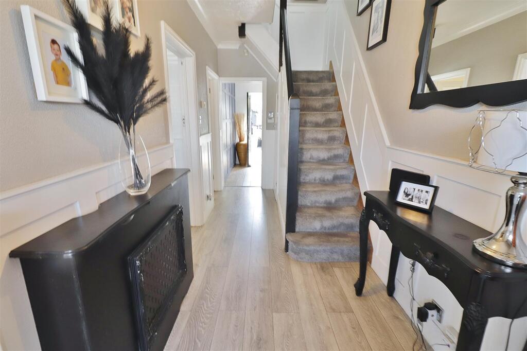 ENTRANCE HALLWAY
