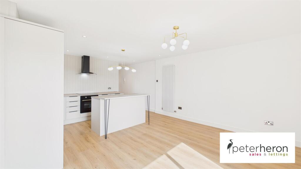 Open Plan Kitchen &amp; Living Room