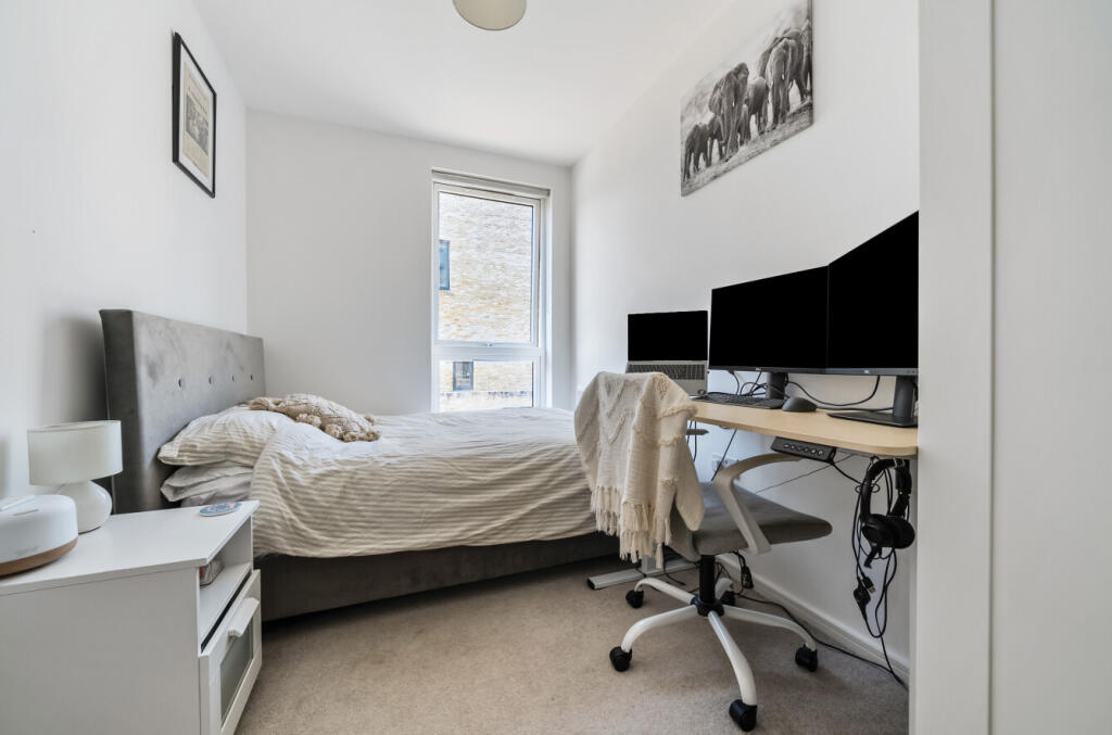 1335390-13-689b39...