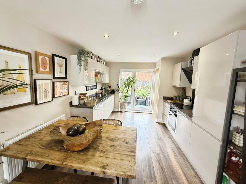 Kitchen Living Area