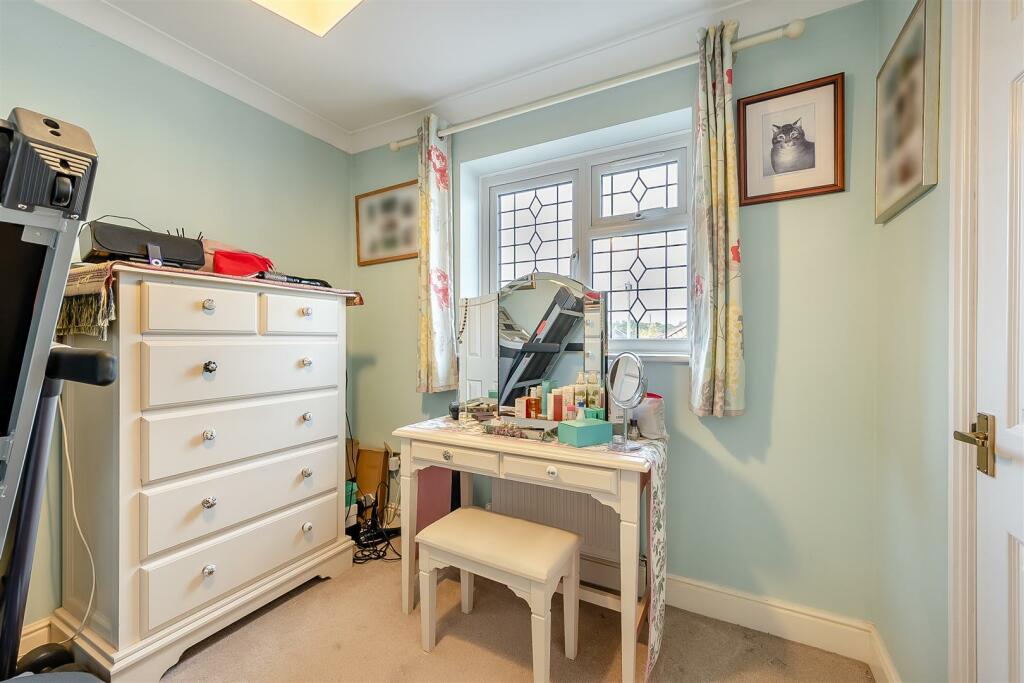8626237-interior18.jpg